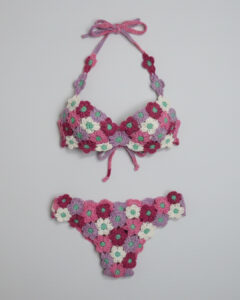 Bikini Flores Multicolor Crochet